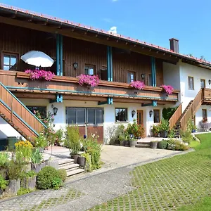 Apartment Schauer