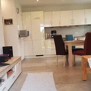  Apartment Rositta